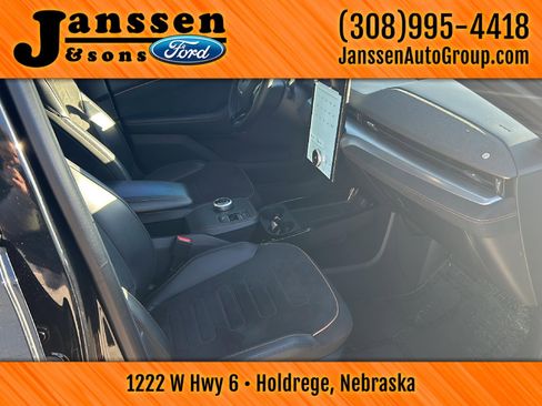 Used 2021 Ford Mustang Mach-E GT image 6