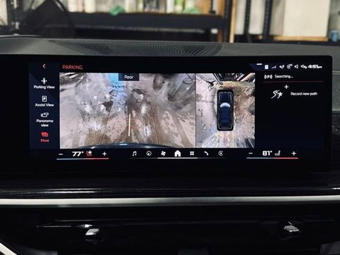 Certified 2025 BMW X7 M60i image 39