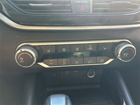 Certified 2024 Nissan Altima 2.5 SR w/ SR Premium Package image 22