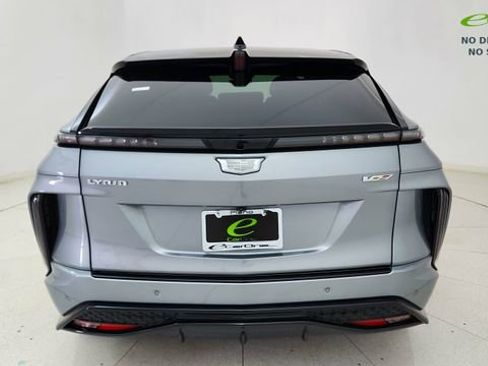 Used 2026 Cadillac Lyriq V AWD/4WD image 5