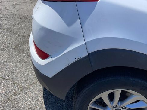 Used 2018 Hyundai Tucson SEL AWD/4WD image 40