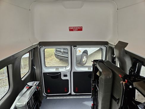 Used 2013 Ford E-350 and Econoline 350 Extended Super Duty w/ PWR Group image 36