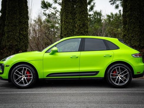 Used 2022 Porsche Macan S w/ Premium Package Plus image 9