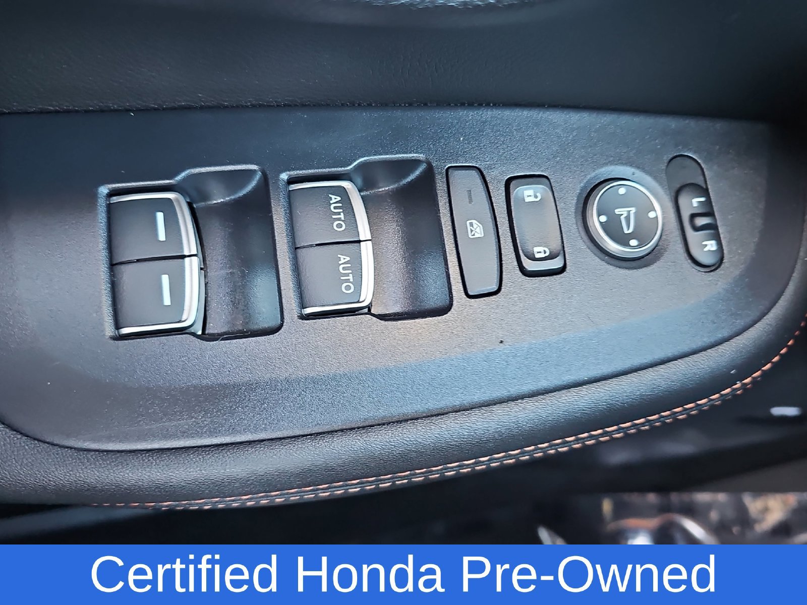 Used 2024 Honda HR-V Sport image 17