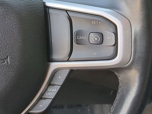 Used 2020 RAM 1500 Big Horn AWD/4WD image 24