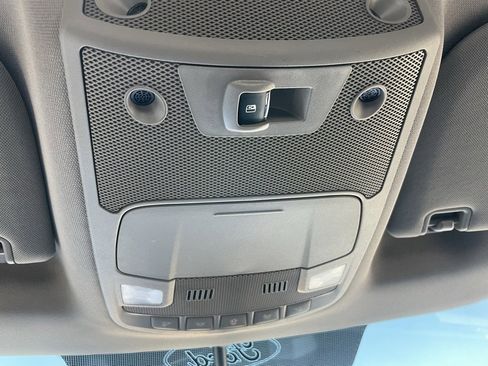 Used 2017 Ford F250 Lariat w/ Chrome Package image 54