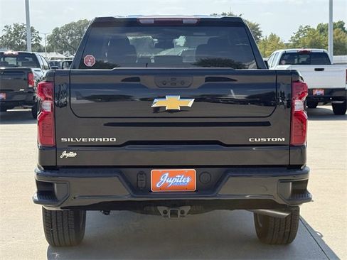 New 2026 Chevrolet Silverado 1500 Custom image 5