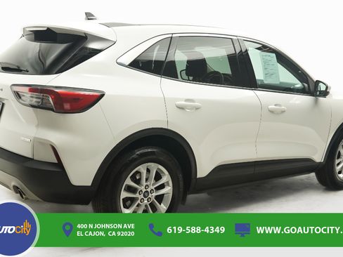 Used 2020 Ford Escape SE FWD image 6