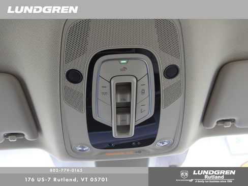 Used 2023 Audi Q5 2.0T Premium w/ Convenience Package image 32