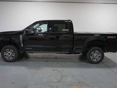 Used 2024 Ford F250 Lariat w/ Lariat Ultimate Package image 2