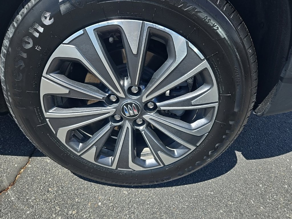 Used 2024 Buick Envision Preferred AWD/4WD image 37