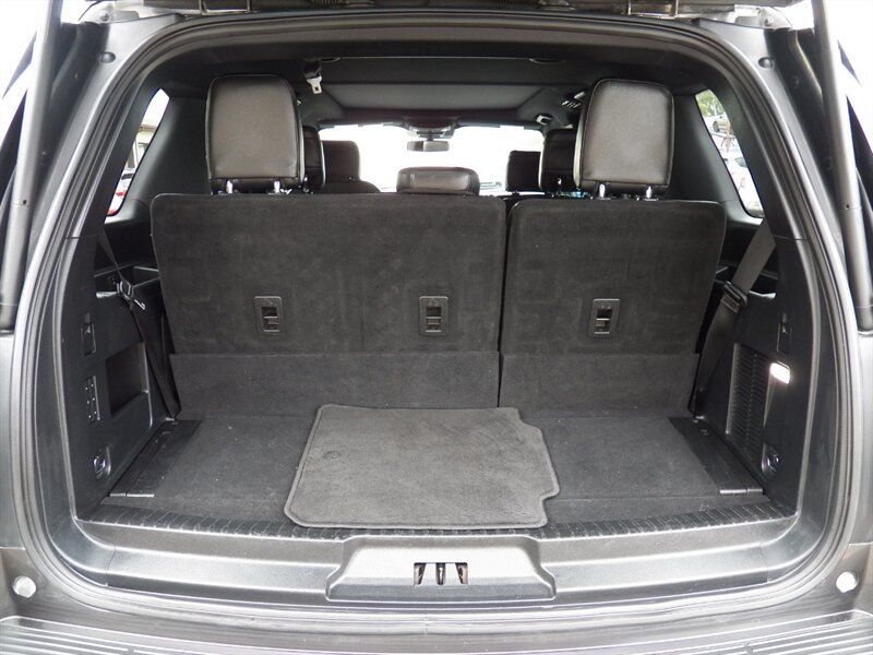 Used 2020 Ford Expedition Limited RWD image 12
