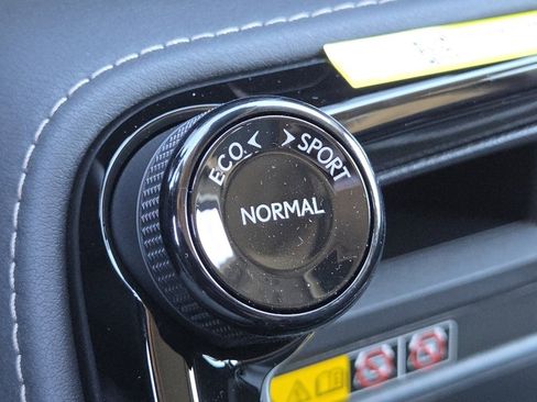 New 2026 Lexus NX 350 AWD image 19