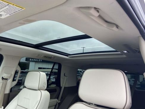 Certified 2023 GMC Yukon Denali RWD image 16