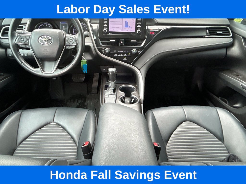 Used 2022 Toyota Camry SE FWD image 13