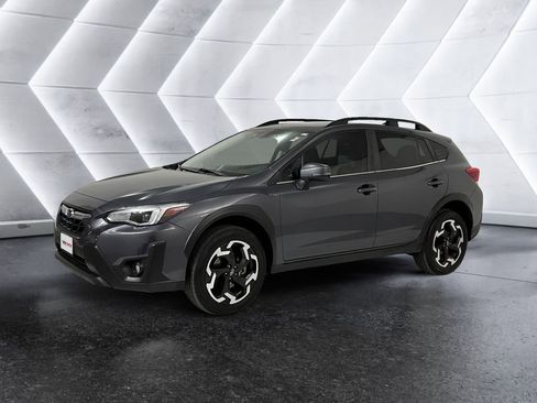 Used 2023 Subaru Crosstrek 2.5i Limited image 3