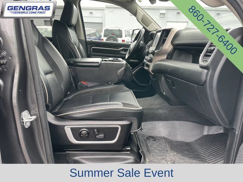 Used 2022 RAM 1500 Laramie AWD/4WD image 14