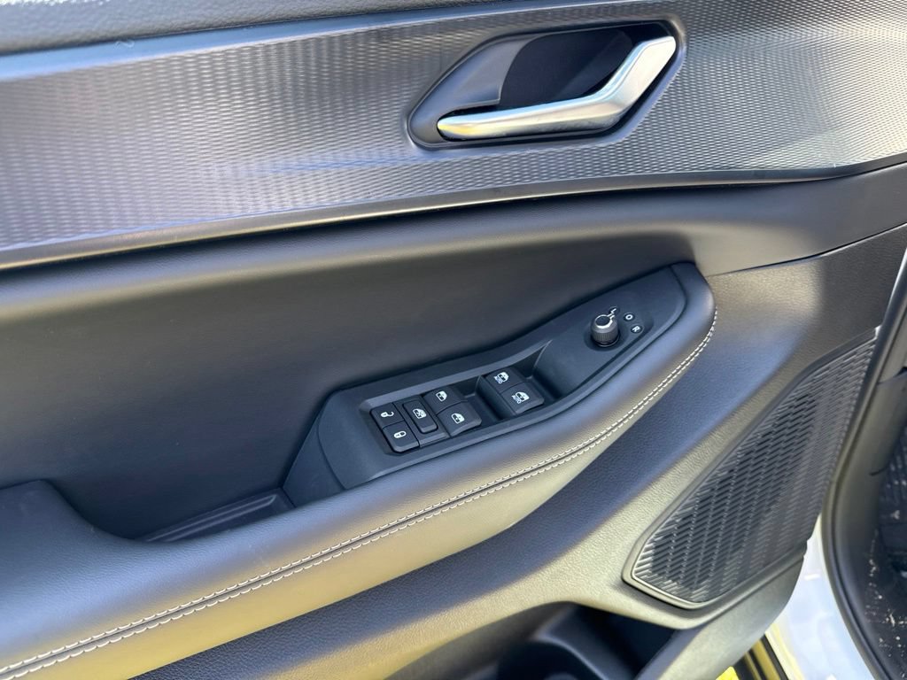 New 2027 Jeep Grand Cherokee Laredo X AWD/4WD image 19