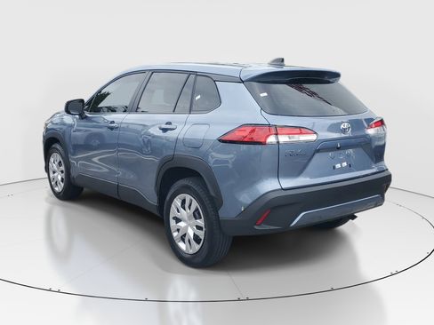 Certified 2025 Toyota Corolla Cross L FWD image 5