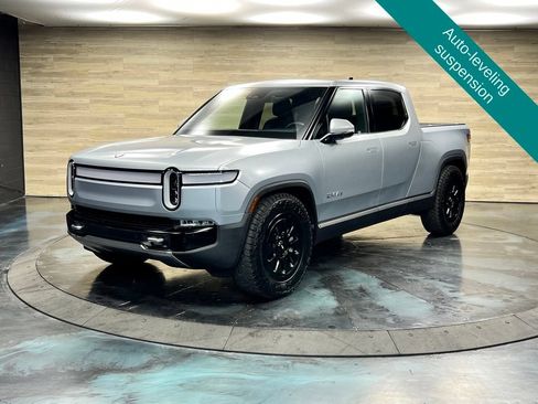 Used 2024 Rivian R1T Adventure AWD/4WD image 5