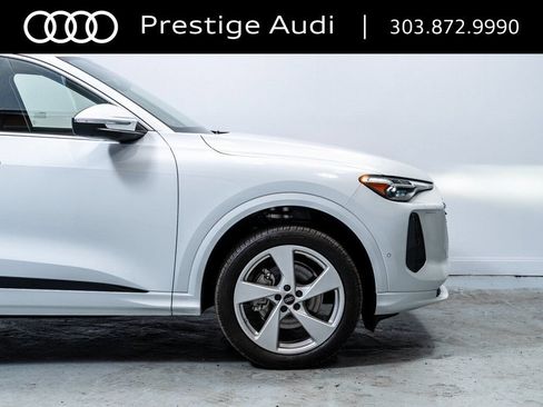 Used 2025 Audi Q5 Premium w/ Premium Plus AWD/4WD image 12