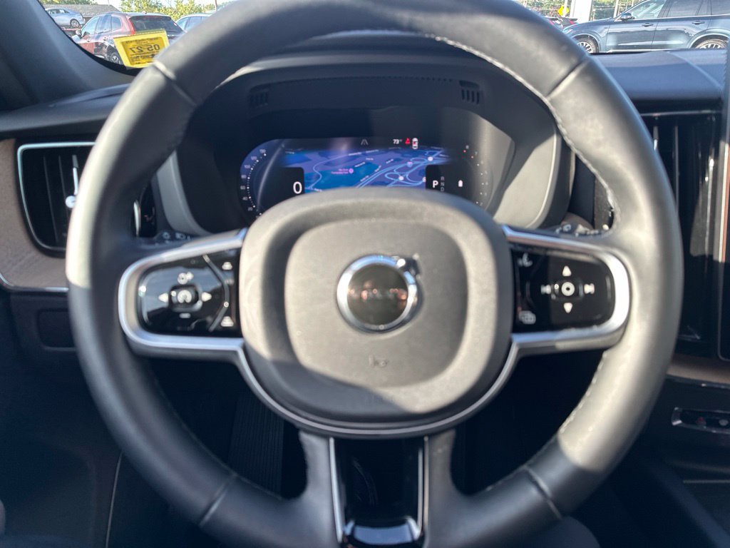 Used 2026 Volvo XC60 B5 Plus AWD/4WD image 14