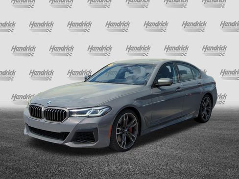 Used 2021 BMW M550i xDrive w/ Premium Package image 5