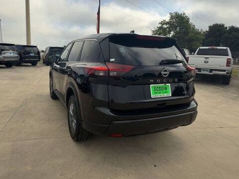 Used 2024 Nissan Rogue S AWD/4WD image 7