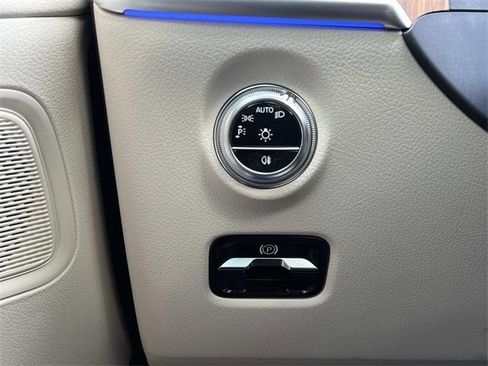 Used 2023 Mercedes-Benz C 300 4MATIC Sedan image 28