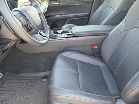 Certified 2025 Toyota Camry XSE FWD image 9