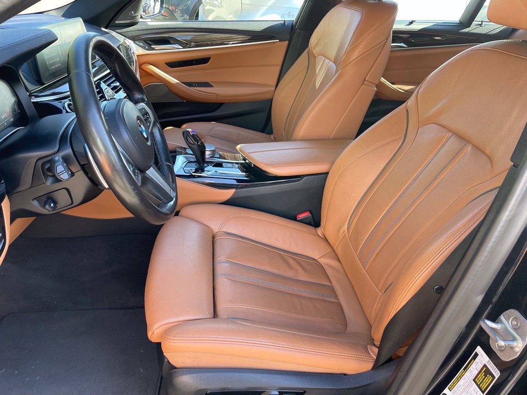 Used 2020 BMW M550i xDrive w/ Executive Package AWD/4WD image 6