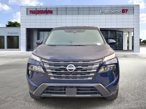 New 2026 Nissan Rogue SV FWD image 2
