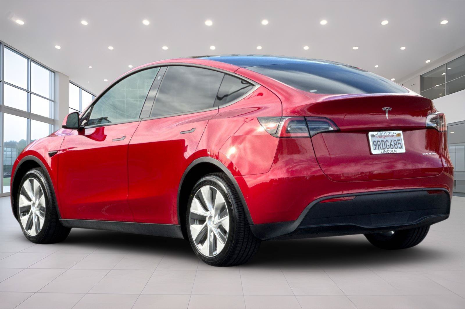 Used 2021 Tesla Model Y Long Range AWD/4WD image 6