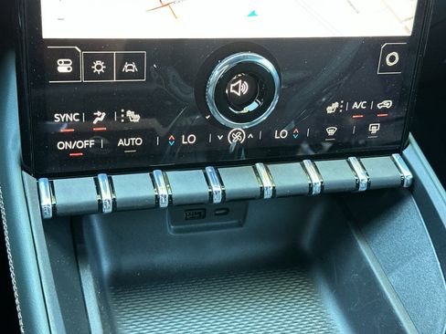 New 2026 GMC Terrain AT4 AWD/4WD image 21