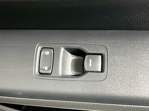 Used 2023 Honda CR-V Sport image 32