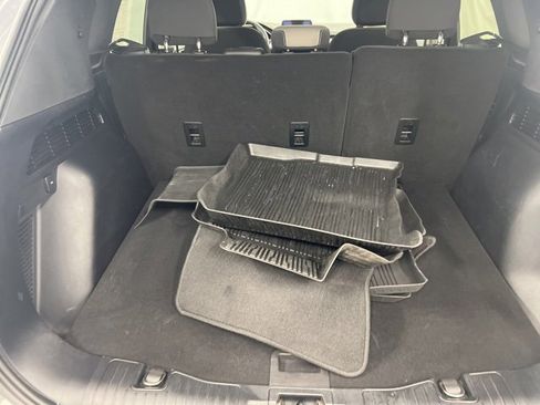 Used 2022 Ford Escape SE w/ Convenience Package image 9
