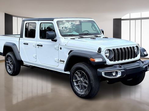 New 2025 Jeep Gladiator Sport image 1