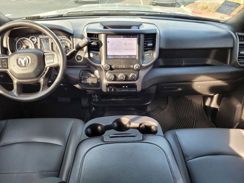 Used 2022 RAM 2500 Tradesman w/ Chrome Appearance Group image 18