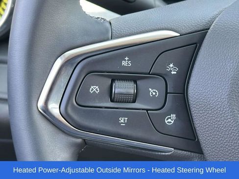 Used 2026 Chevrolet Trax LT w/ LT Convenience Package image 11