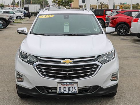 Used 2019 Chevrolet Equinox Premier AWD/4WD image 2