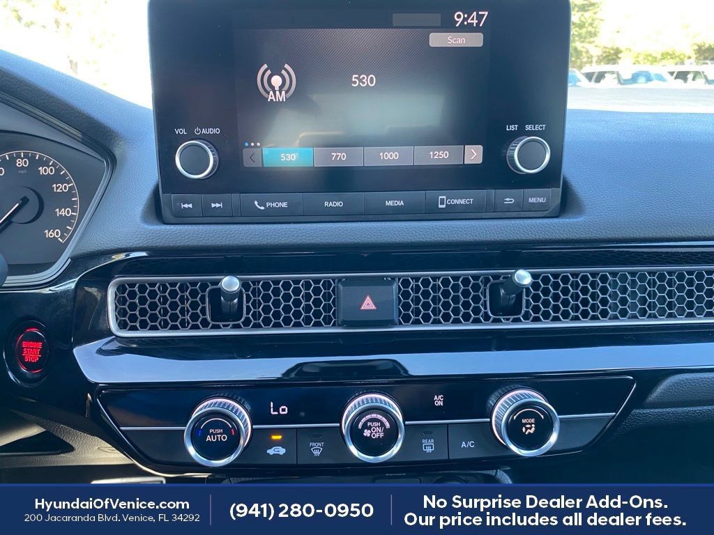 Used 2024 Honda Civic Sport image 11