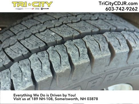 Used 2020 Ford Transit 250 Low Roof AWD image 35