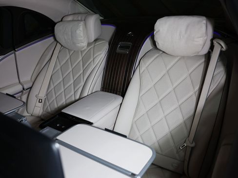 Used 2024 Mercedes-Benz Maybach S 580 4MATIC image 76