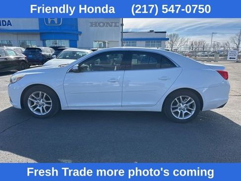 Used 2013 Chevrolet Malibu LT w/ Power Convenience Package image 3