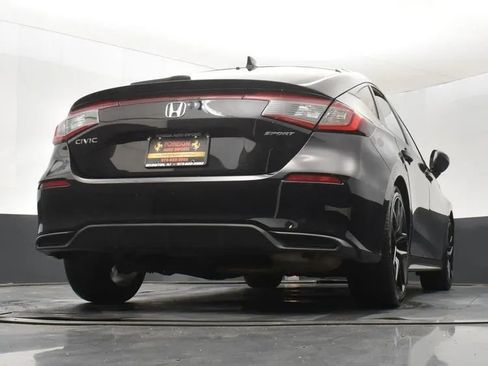 Used 2024 Honda Civic Sport image 13