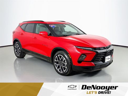 Used 2023 Chevrolet Blazer RS w/ Enhanced Convenience Package image 1