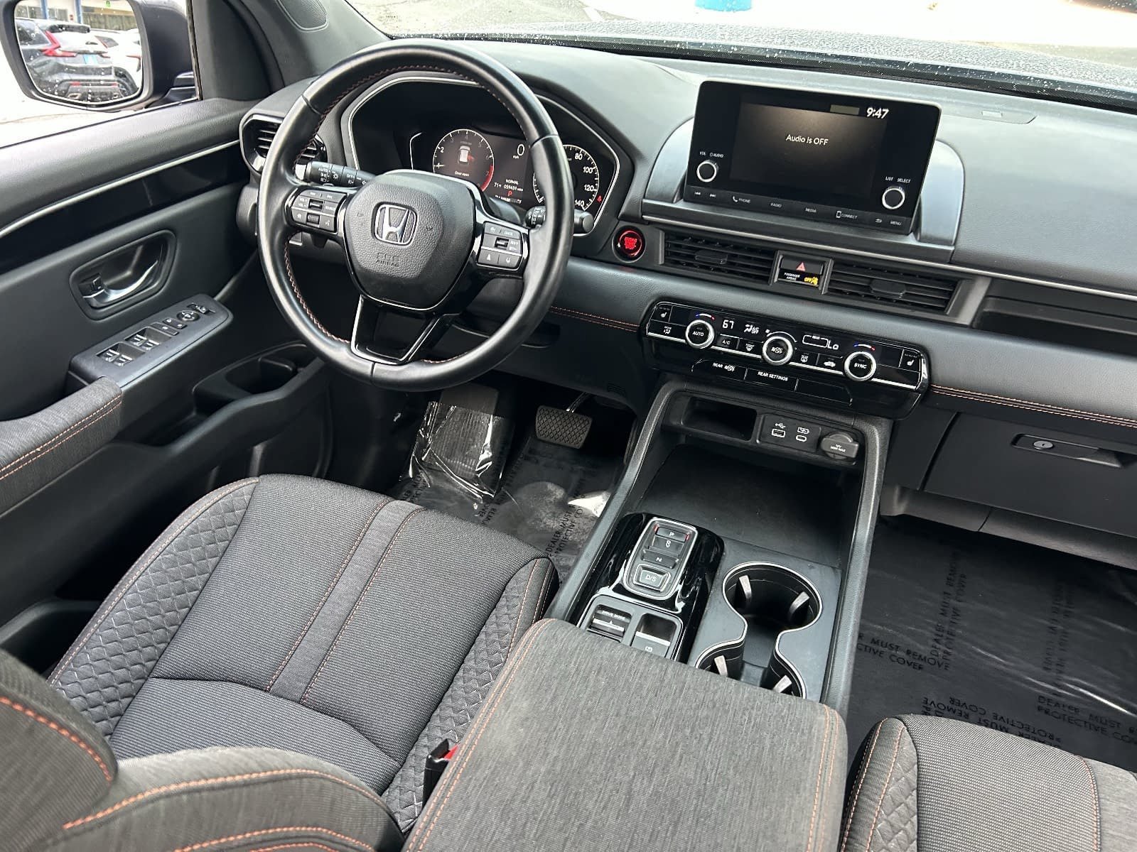 Certified 2023 Honda Pilot Sport image 17