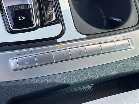 New 2026 Kia Carnival EX image 38