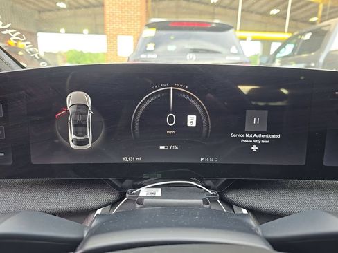 Used 2024 Lucid Air Touring AWD/4WD image 7
