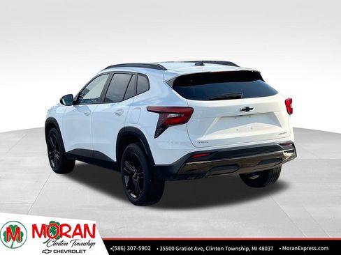 Certified 2024 Chevrolet Trax ACTIV w/ Driver Confidence Package image 4